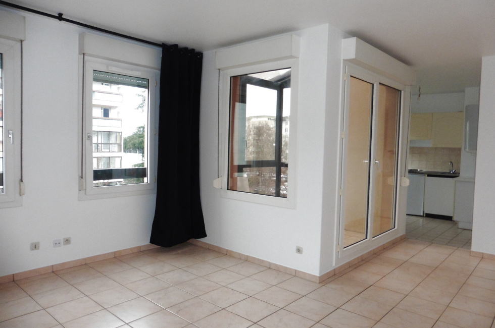 Vente 1 PIECE 33 M2 CRAN GEVRIER vente-1-piece-33-m2-cran-gevrier